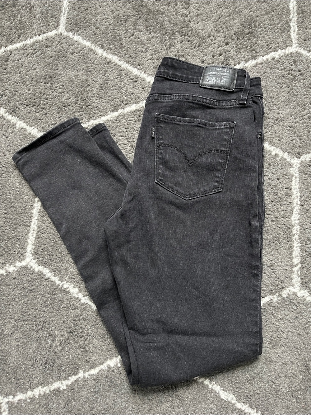 Levi's Women 721 Black High Rise Skinny Jeans